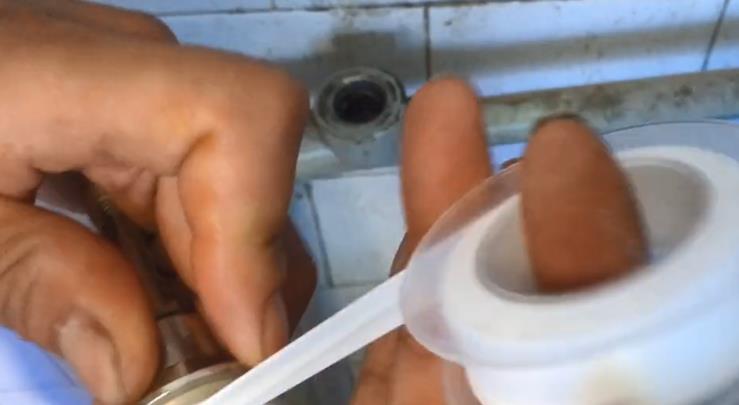 水管閥門(mén)拆卸步驟圖,老師傅全程圖解怎么換! 水管閥門(mén)拆卸步驟圖,老師傅全程圖解怎么換!