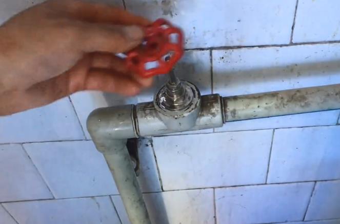 水管閥門(mén)拆卸步驟圖,老師傅全程圖解怎么換! 水管閥門(mén)拆卸步驟圖,老師傅全程圖解怎么換!