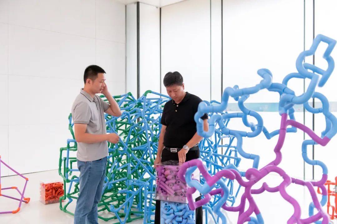 來雙奧館看龍勝管在“Colourful Cube”的藝術(shù)美學(xué)吧！